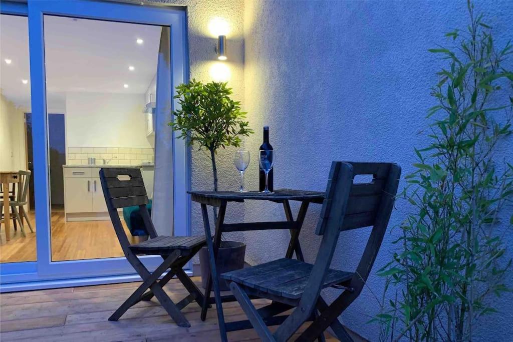 Ashcroft Apartment - Small Home Away From Home Ashburton Exterior foto